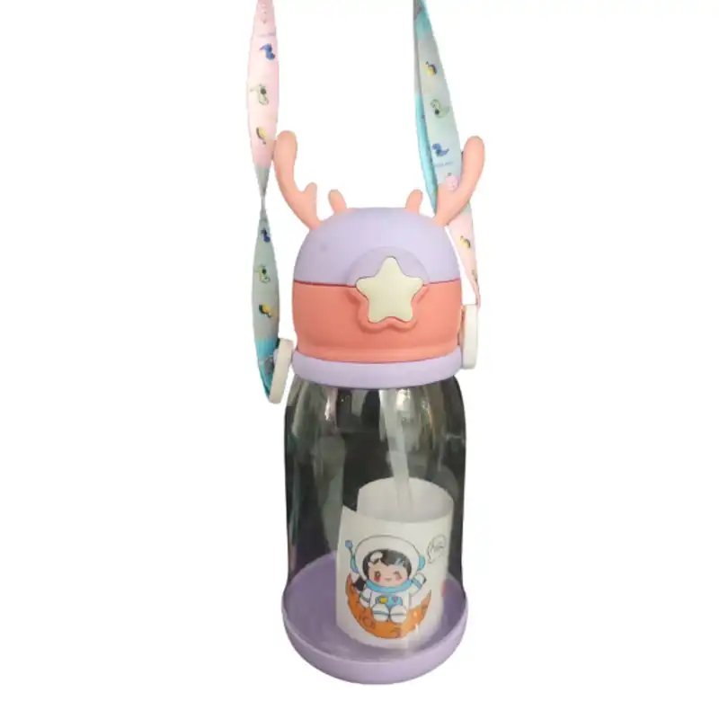 قمقمه کودک مدل نی دار طرح شاخ گوزنی ظرفیت 0.6 لیتر