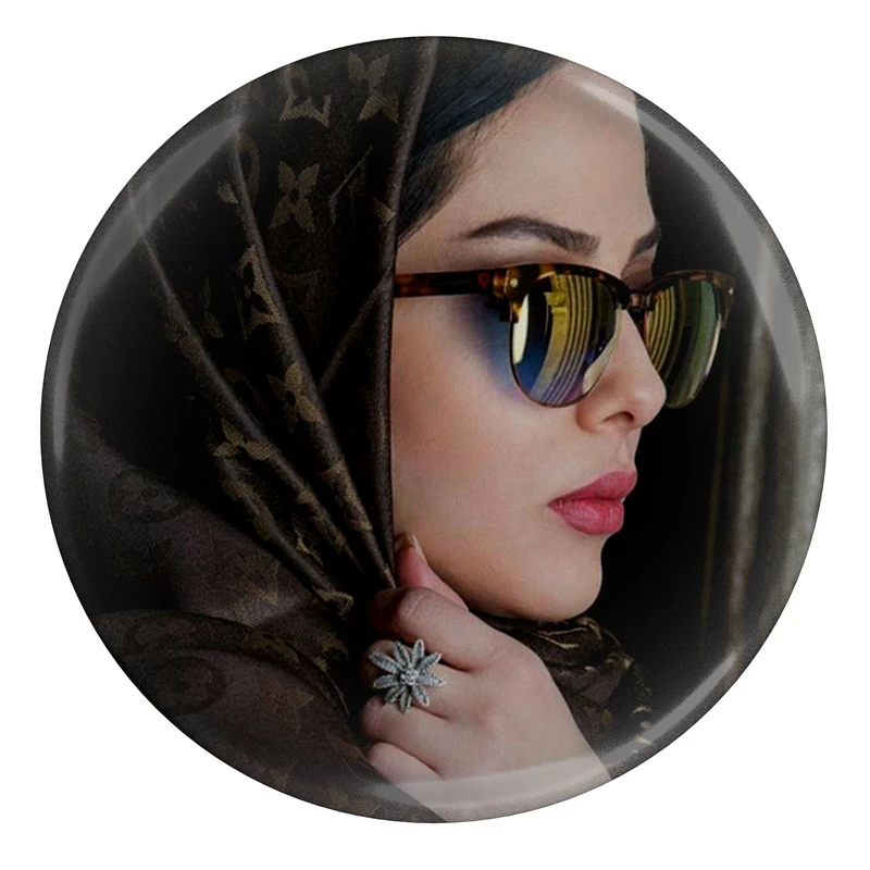 مگنت طرح بازیگر لیلا اوتادی مدل S8682 