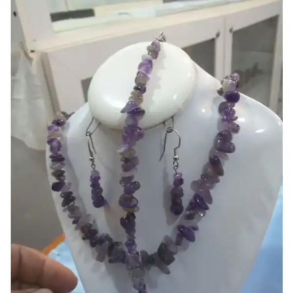 نیم ست زنانه مدل سنگ طبیعی آمتیست