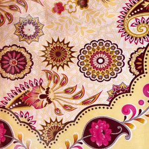 سفره چهار نفره طرح اسلیمی مدل PersianGold