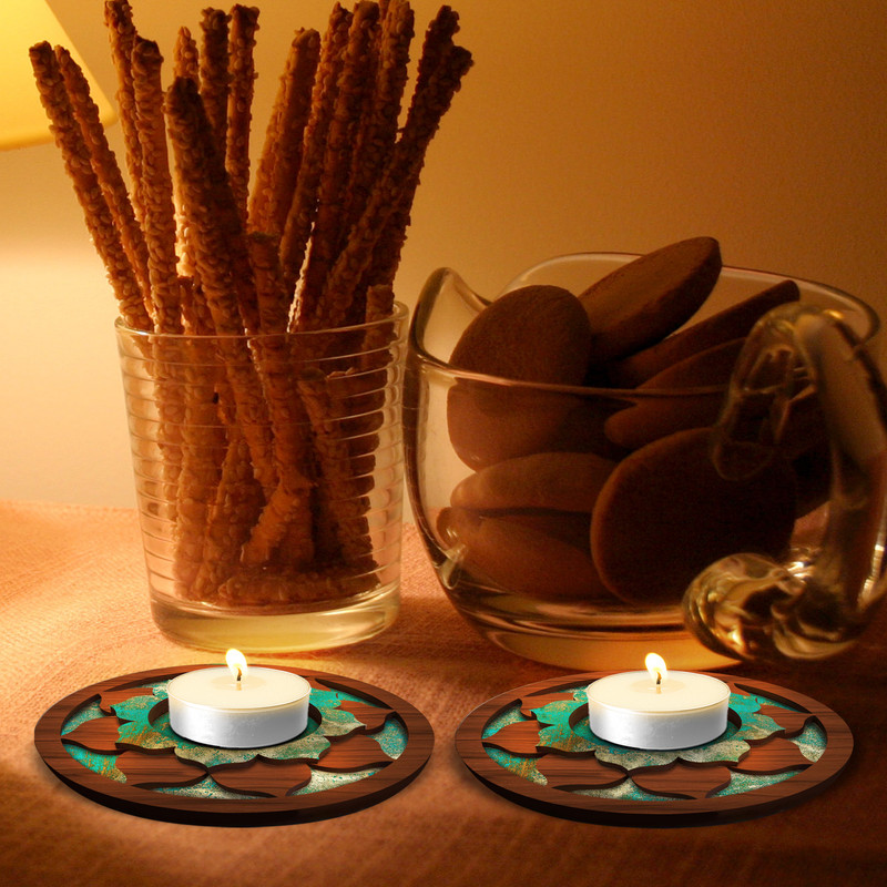 شمعدان مدل گل نیلوفر طرح پتینه مجموعه 2 عددی