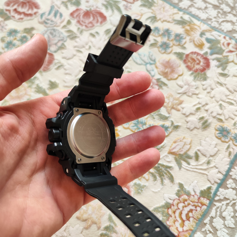 ساعت مچی دیجیتال مدل اسپرت تک زمانه کرنومتر دار کد 2 ساعت مچی دیجیتال مدل اسپرت تک زمانه کرنومتر دار کد 2