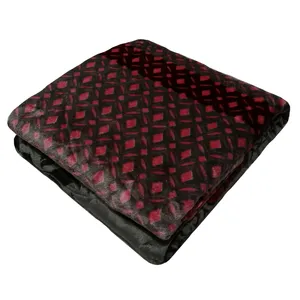 پتو مسافرتی نرمینه بافت مدل Sarvin کد N-14628 سایز 210×150 سانتی متر 