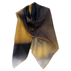 روسری زنانه مدل نخی چهارفصل قواره بزرگ کد 1809