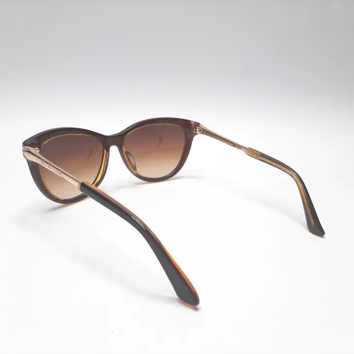 عینک آفتابی زنانه  مدل BV8207y26