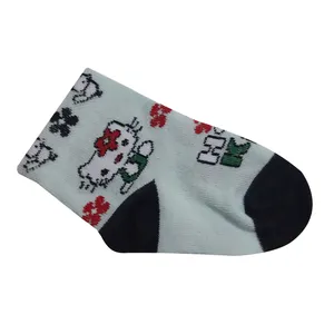  جوراب نوزادی کد 330