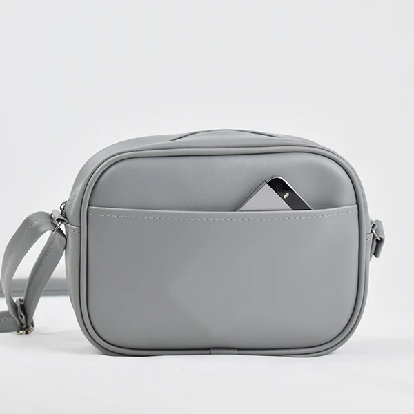 عکس شماره 14 : کیف رودوشی مدل مینیمال