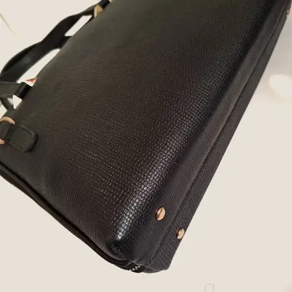 کیف اداری زنانه مدل md04