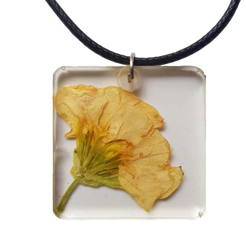 گردنبند دخترانه مدل رزینی گردنبند دخترانه مدل رزینی