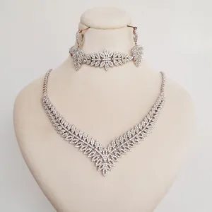 نیم ست نقره زنانه مدل 1005