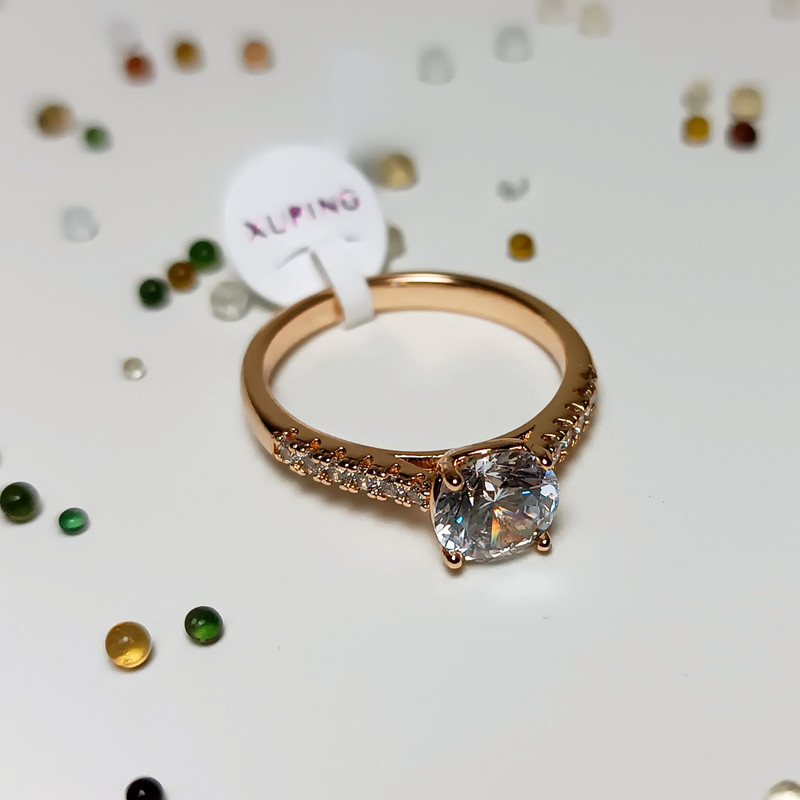 انگشتر زنانه ژوپینگ مدل سولیتر انگشتر زنانه ژوپینگ مدل سولیتر