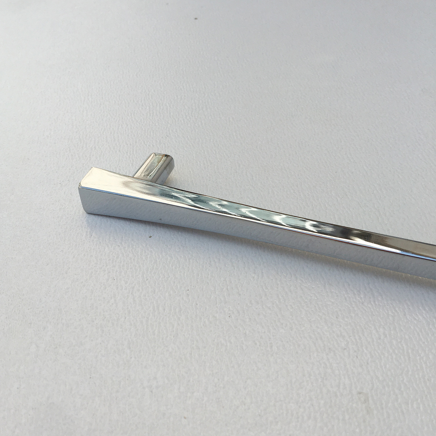 دستگیره کابینت نوین کاران مدل 500192 بسته 4 عددی