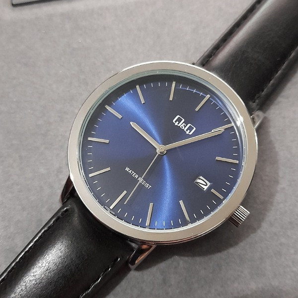 ساعت مچی عقربه‌ای مردانه کوارتز کیو اند کیو مدل A486j322y