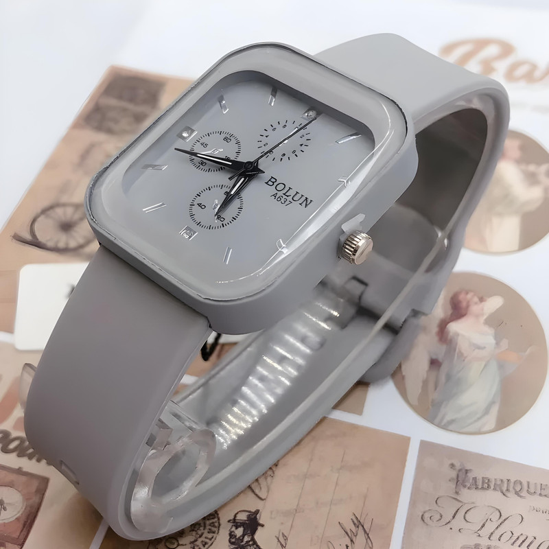 ساعت مچی عقربه ای بولون مدل تک موتوره