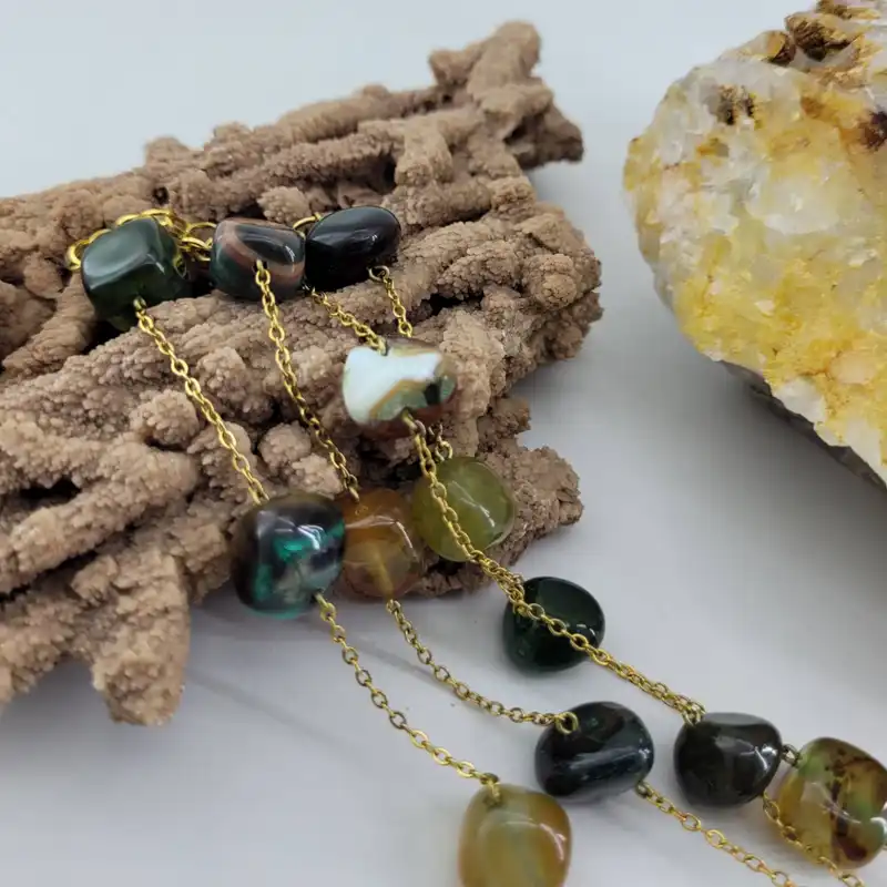 گردنبند زنانه مدل رومانتویی سنگ عقیق سلیمان کد 0909