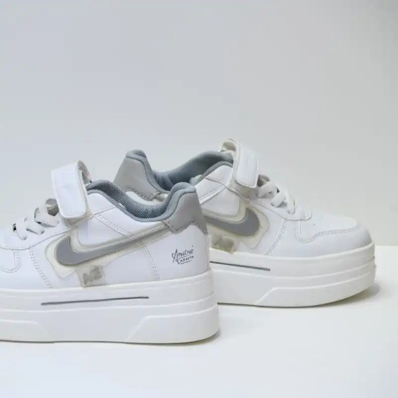 کفش مخصوص پیاده روی بچگانه مدل پالیز