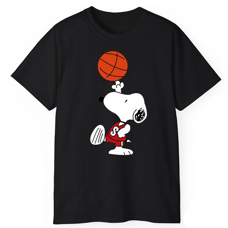 تی‌شرت آستین کوتاه مردانه پاد آفرین مدل اسنوپی و توپ بسکتبال