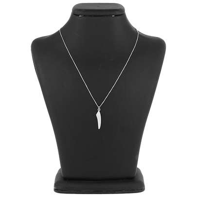 راهنمای خرید انواع گردنبند نقره مردانه اصل، شیک و خاص و ارزان قیمت - گردنبند نقره مردانه ایتالیایی، ضخیم، طرح فروهر و اسم