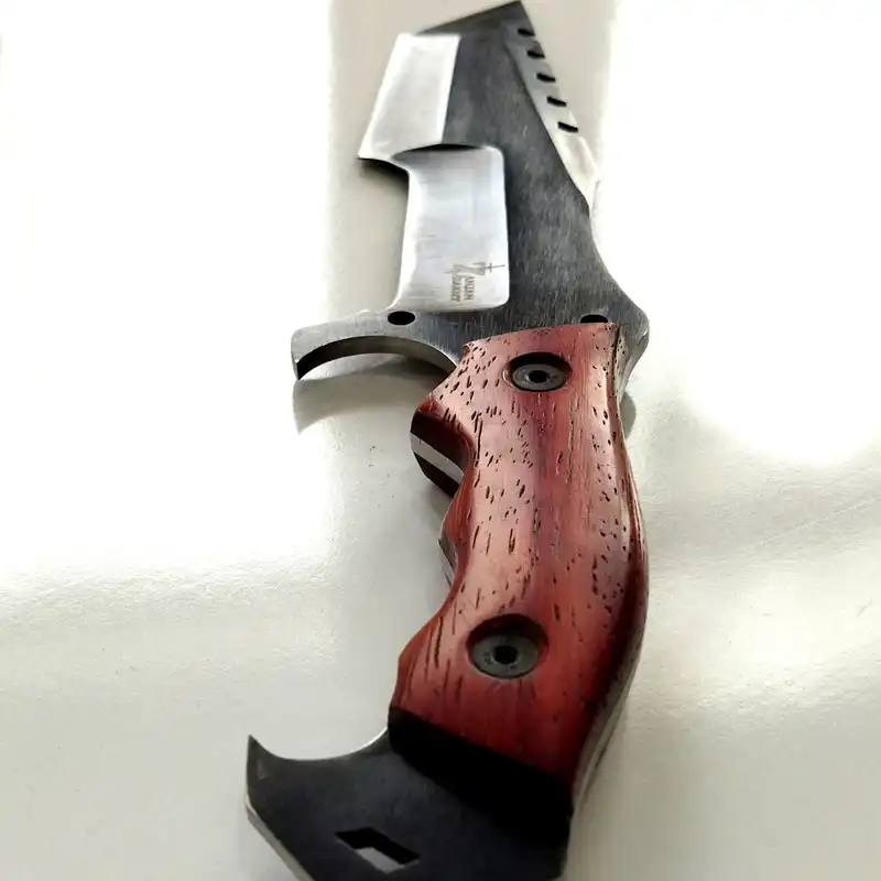 چاقوی سفری مدل ROCK-9