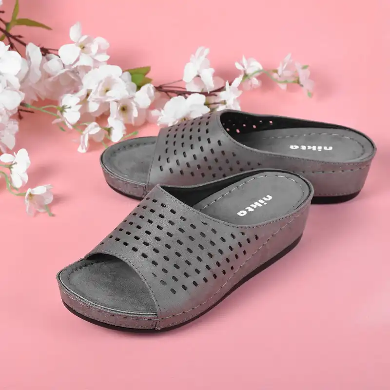 دمپایی زنانه نیکتا مدل GRY.2532