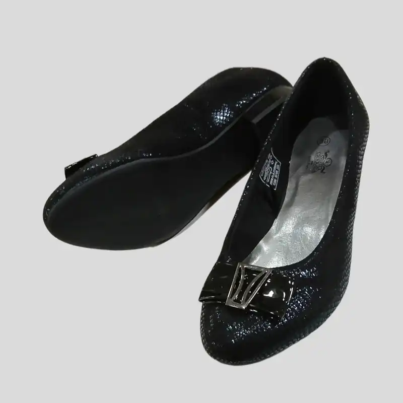 کفش زنانه مدل شیلا چرادا