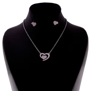 نیم ست زنانه مدل قلب tdn375