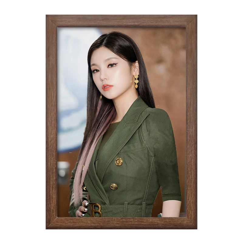 تابلو خندالو طرح یجی گروه ایتزی ITZY  کد 20202