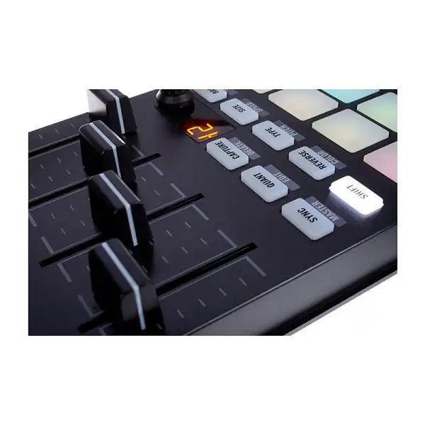 دی جی کنترلر نیتیو اینسترومنت مدل Kontrol F1