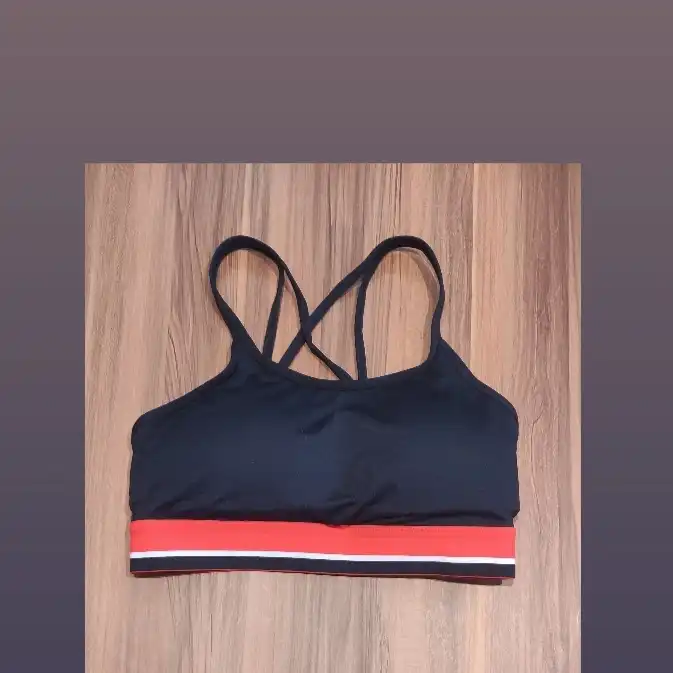 نیم تنه ورزشی زنانه کرین مدل CR2050