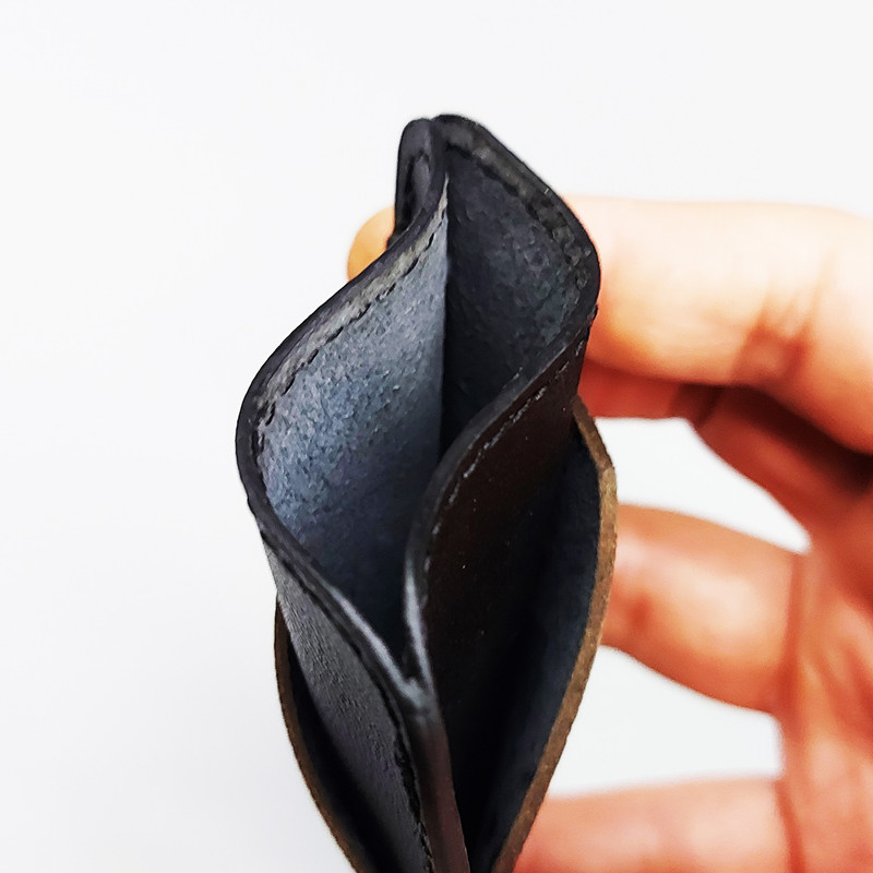 جاکارتی زیگزا مدل چرم طبیعی S23