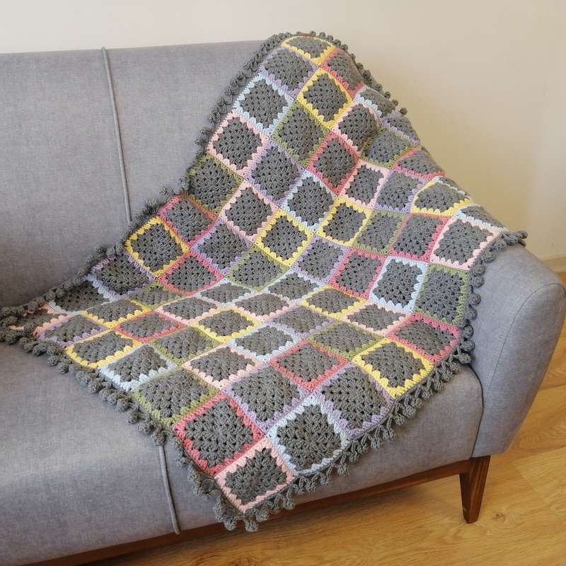 شال مبل مدل Dreamyarns سایز 105x80 سانتی متر شال مبل مدل Dreamyarns سایز 105x80 سانتی متر