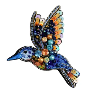 سنجاق سینه زنانه مدل baharan8