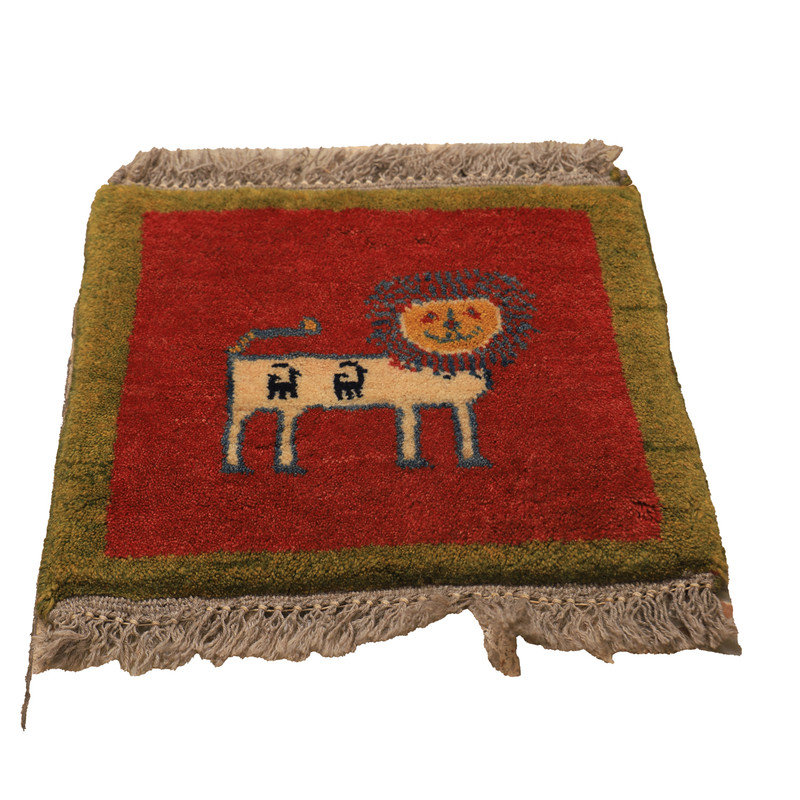 گبه دستباف نیم متری طرح قشقایی کد 4040410