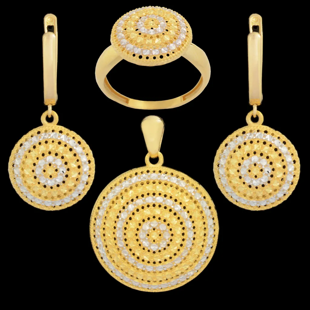 نیم ست طلا 18 عیار زنانه طلای مستجابی مدل آوا گرد کد 68001