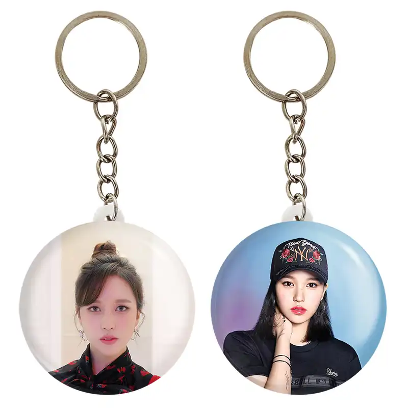 جاکلیدی خندالو مدل مینا گروه توایس TWICE کد 1994219941 مجموعه 2 عددی