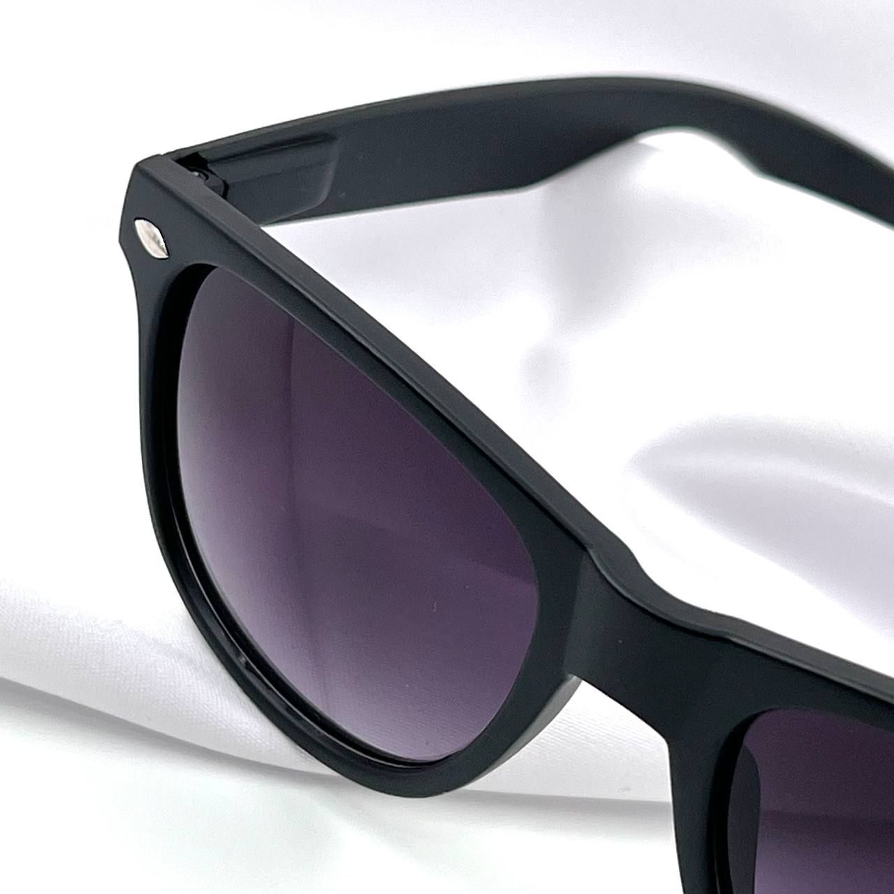 عینک آفتابی مدل 02 -  - 4