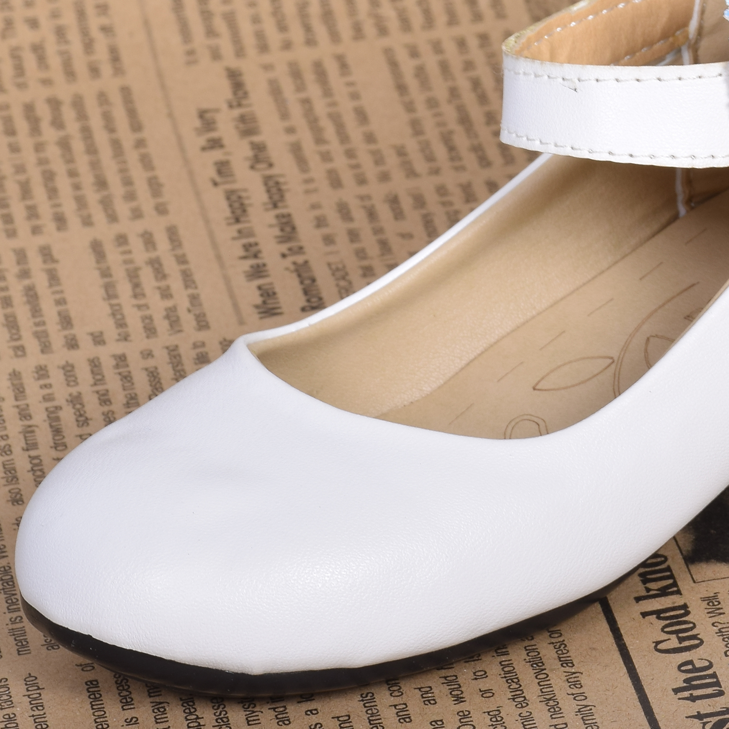 کفش نوزادی مدل W.H.3.1.6.8.20