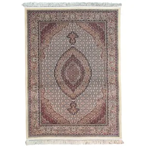  فرش ماشینی طرح یاقوت کد 242-17 زمینه کرمی
