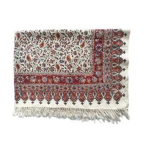 رومیزی قلمکار مدل گل ریز