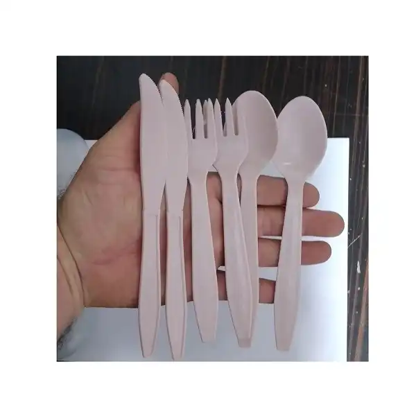 قاشق و چنگال و چاقو سفری مدل roubik18 بسته 18 عددی