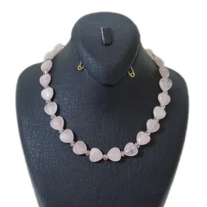 گردنبند دست ساز زنانه مدل سنگ رزکوارتز قلب طرح کریستال