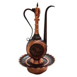 کاسه و پارچ مسی طرح پرنده برجسته