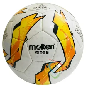 توپ فوتبال مولتن مدل 5000