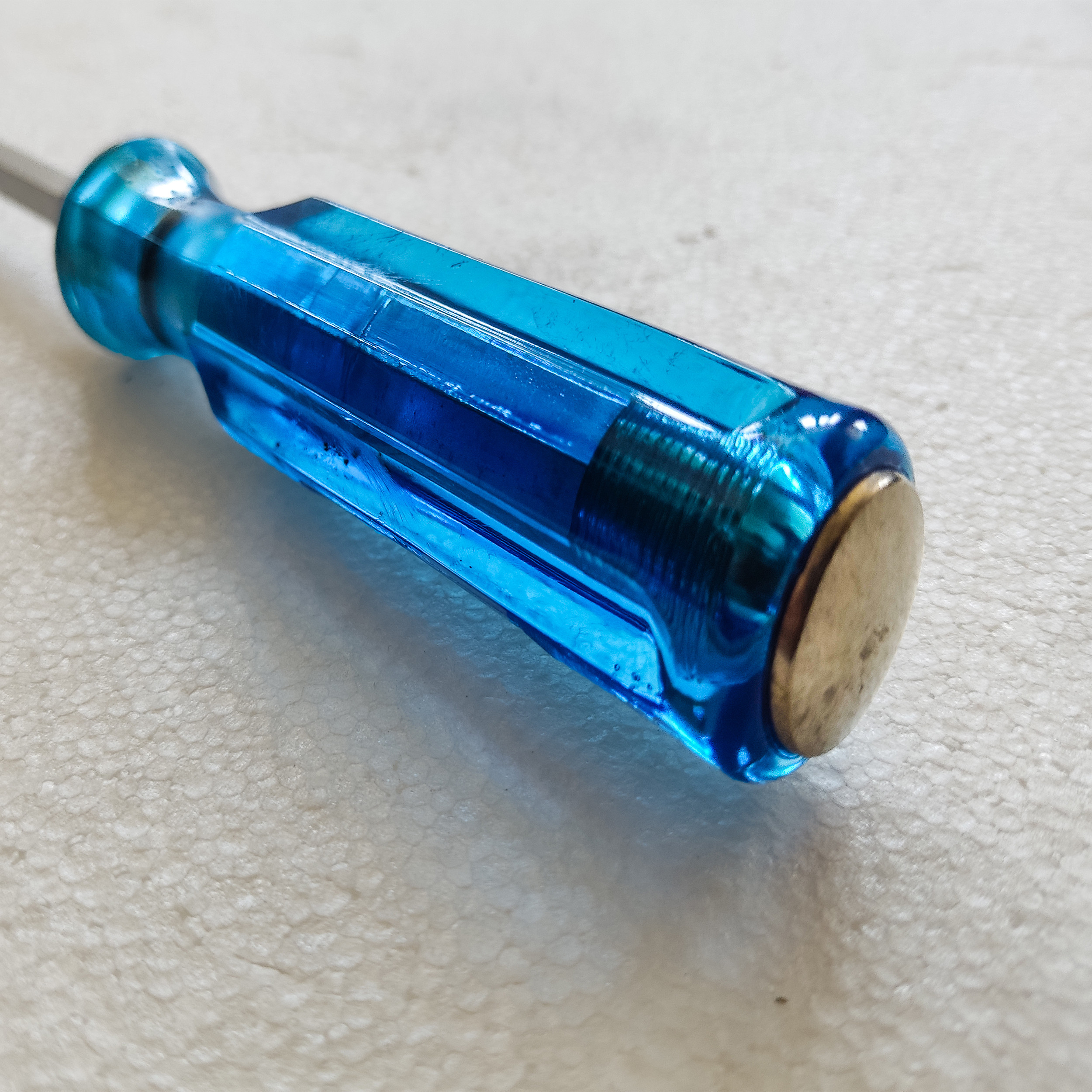 پیچ گوشتی ضربه خور مدل FQRS 8555