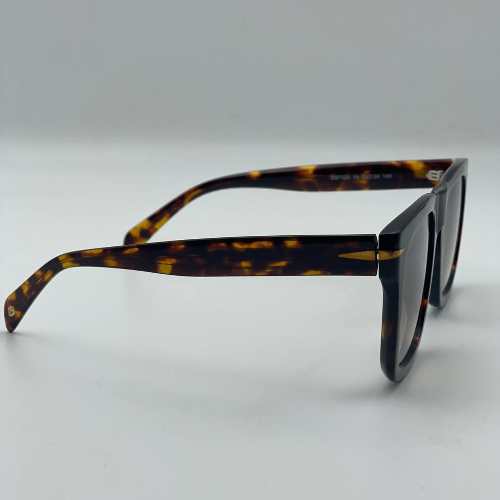 عینک آفتابی مربعی غیر پلاریزه دیوید بکهام مدل DB7020 05 -  - 10