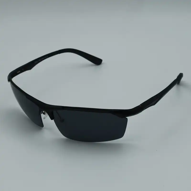 عینک آفتابی پلیس مدل PO23