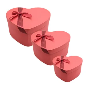 جعبه هدیه مدل قلب کد 1004 مجموعه 3 عددی