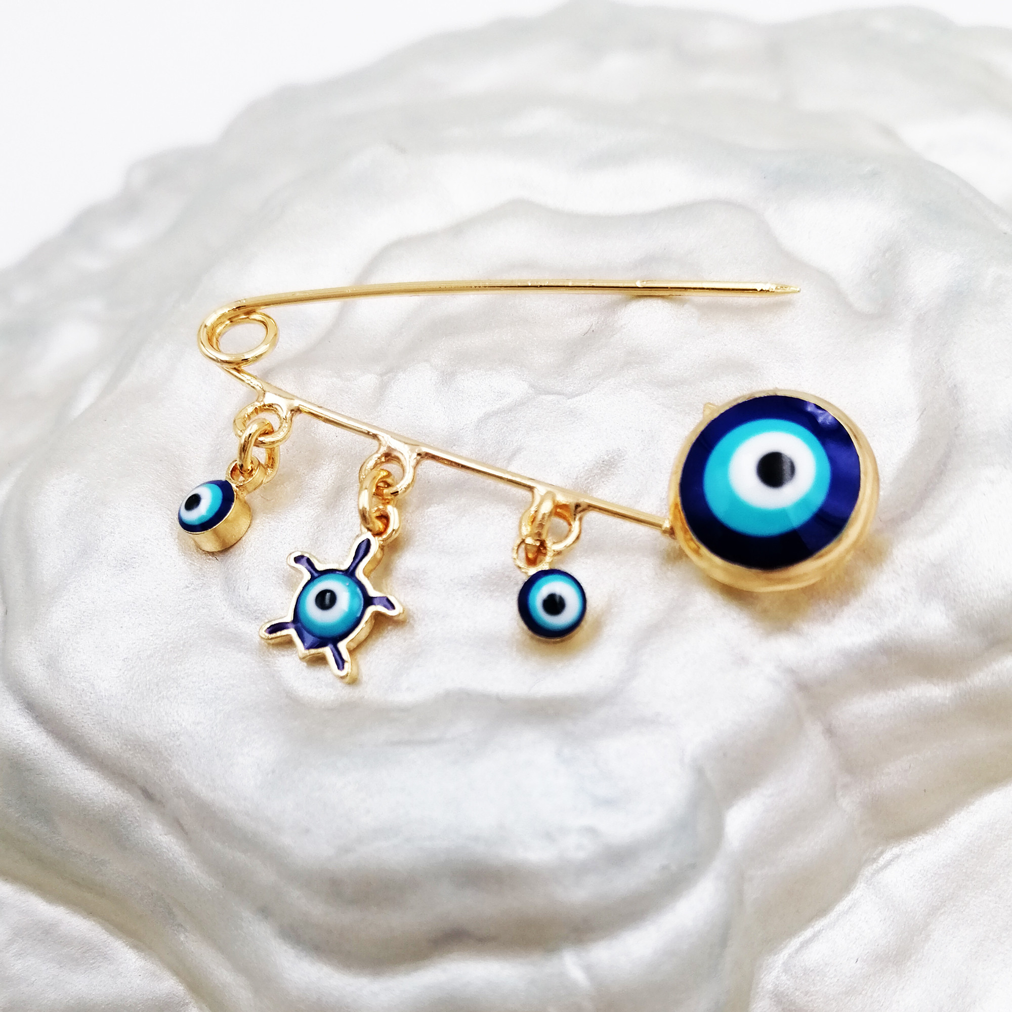 سنجاق سینه دخترانه وای اس ایکس مدل چشم نظر کد ja320 سنجاق سینه دخترانه وای اس ایکس مدل چشم نظر کد ja320