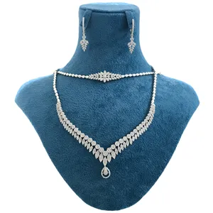 نیم ست نقره زنانه مدل سوپر رویال جواهری