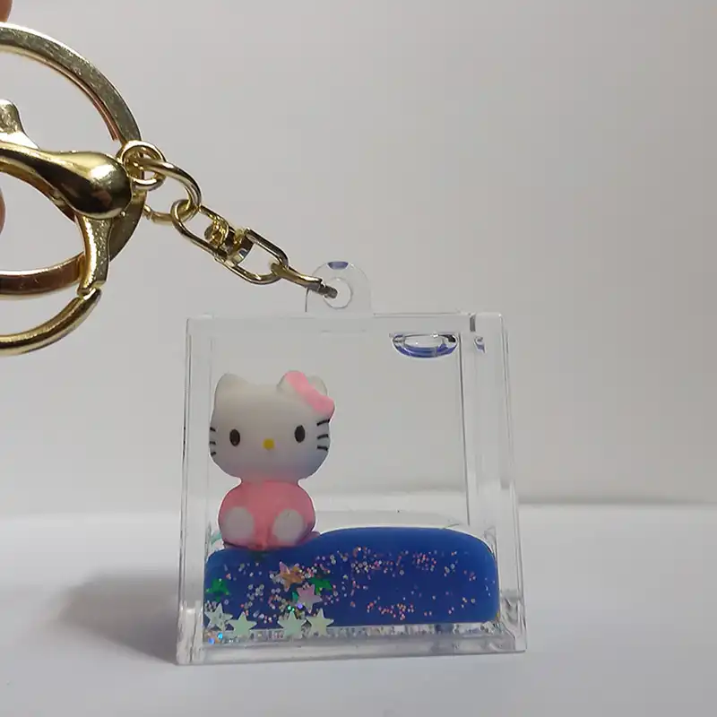 جاکلیدی مدل آکواریومی کیتی طرح مکعب